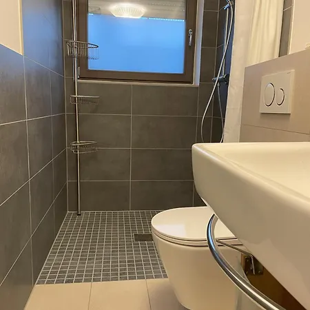 아파트 Kirschbluete 텔토브